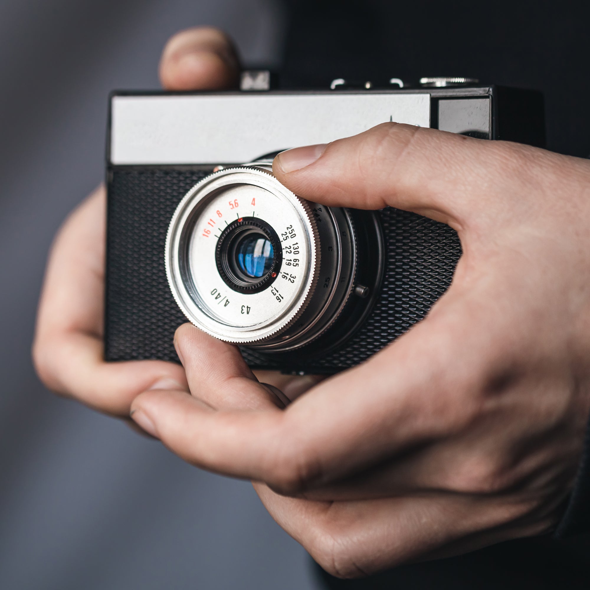 Camera & Photo