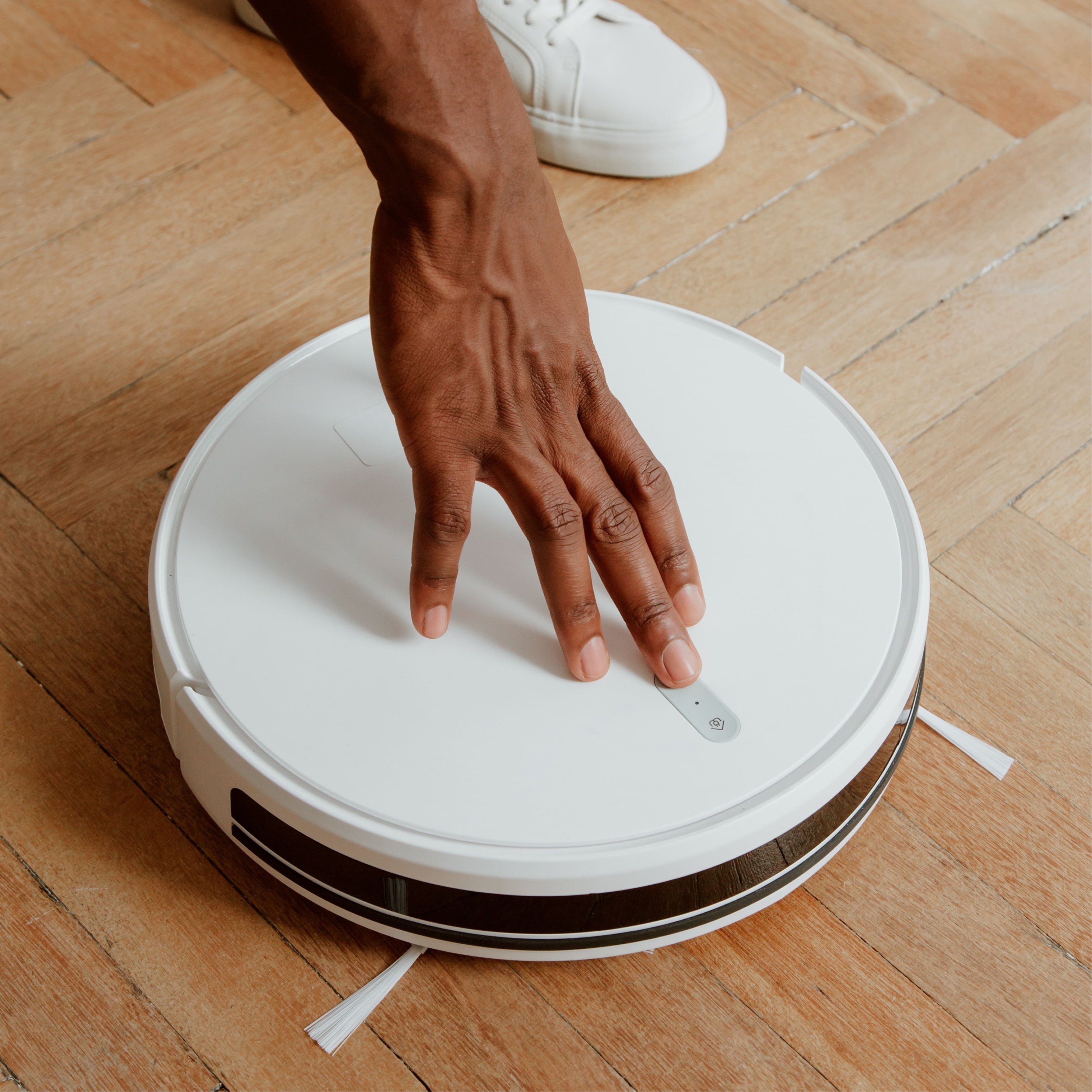 Vacuums & Floor Care
